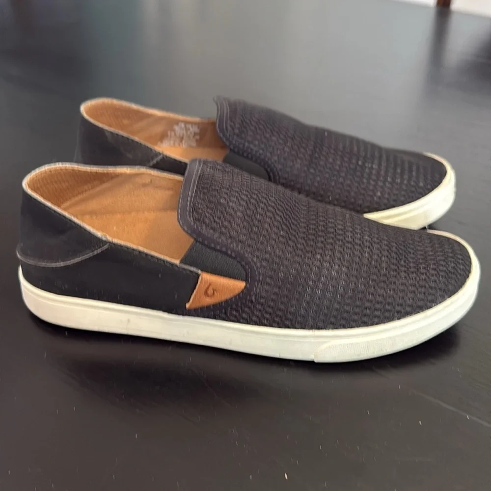 Olukai Pehuea women’s Black Slip-On‎ Shoes